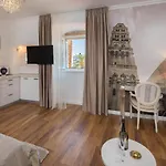 Konukevi Imperial 4*
