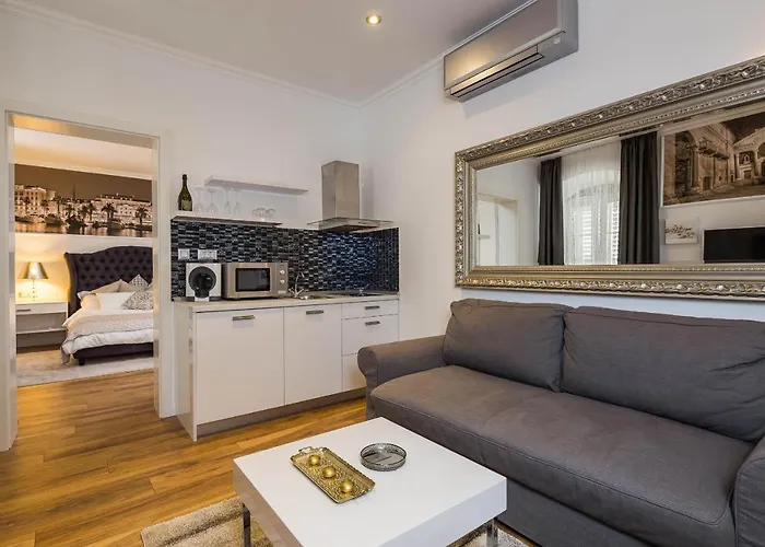 Imperial بيت ضيافة سبليت